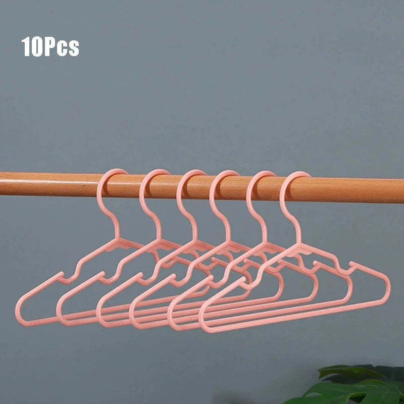 Clothes Hangers, Non Slip Plastic Coat Hangers, Space Saving Hangers, Heavy Duty, Hanging Dry Wet Clothes