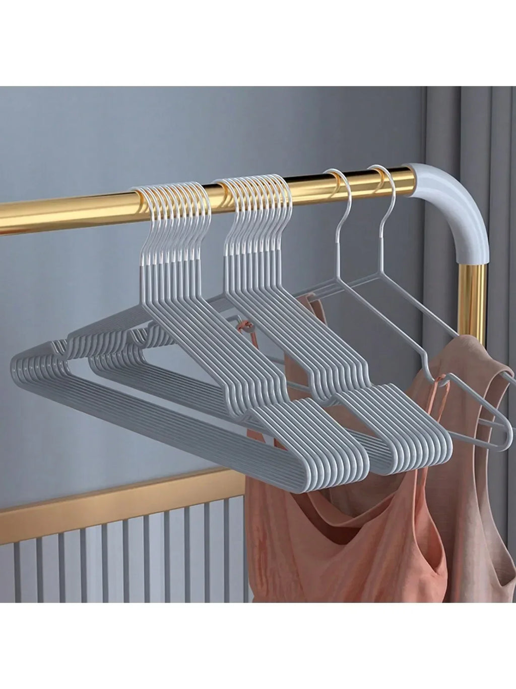 10pcs- Metal Traceless No-slip Clothes Hangers, Durable Strong Clothes Racks, Household Space Saver For Organization Of Bedroom,