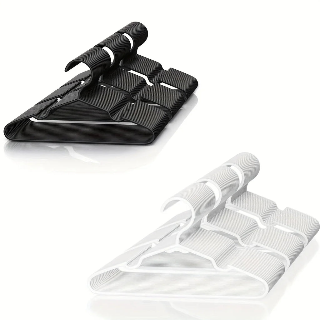 Clothes Hangers, Non Slip Plastic Coat Hangers, Space Saving Hangers, Heavy Duty, Hanging Dry Wet Clothes