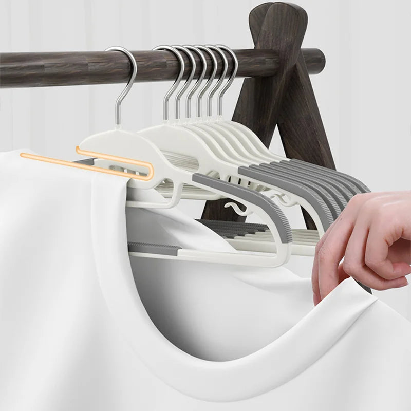 10pcs Non-Slip No Trace Hanger Coated Metal Clothes Hangers Thicken Suit Coat Shirt Jacket Hanging Hanger with Round Notches