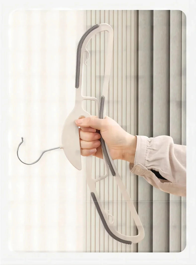 10pcs Non-Slip No Trace Hanger Coated Metal Clothes Hangers Thicken Suit Coat Shirt Jacket Hanging Hanger with Round Notches