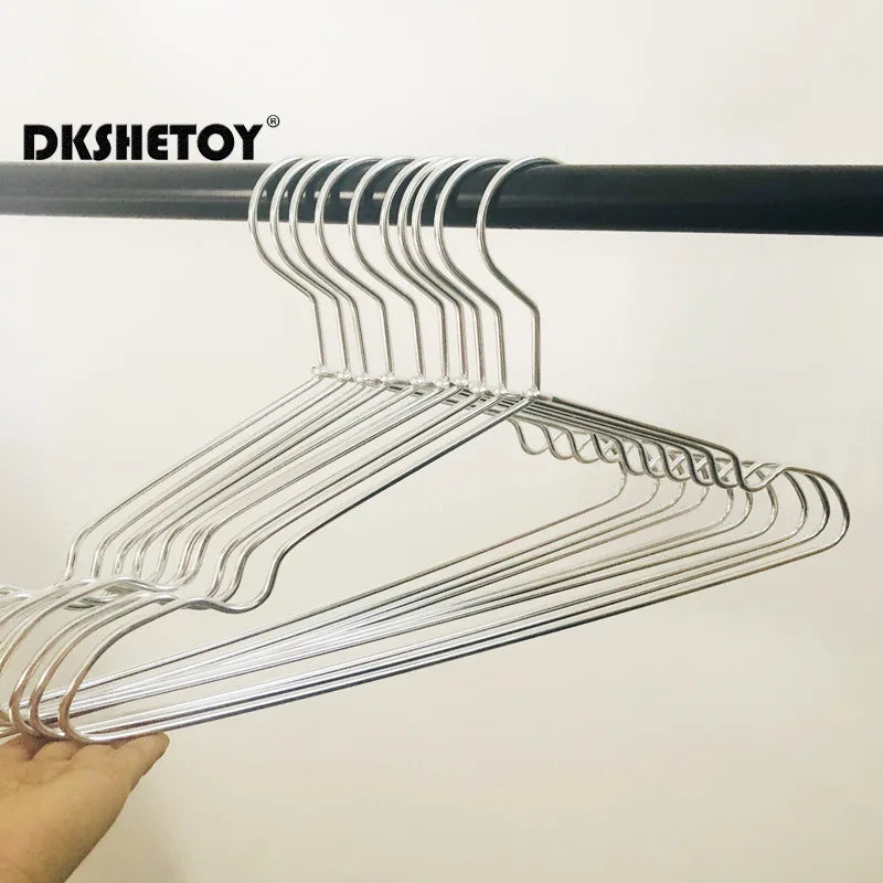 Delicate Metal Clothes Hangers Silver Gold Lightweight Sturdy Clothing Coat Hanger for Hanging Shirts T-Shirts Blouses