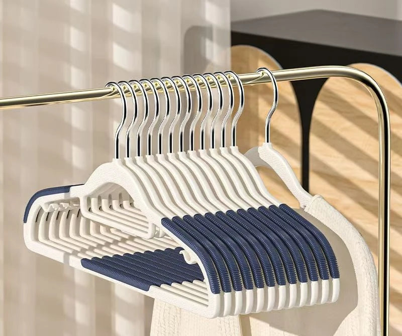 No trace dry and wet dual-use coat rack, 10 pieces, family dual card anti-slip hangers, beautiful and stylish.