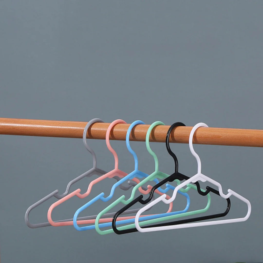 Clothes Hangers, Non Slip Plastic Coat Hangers, Space Saving Hangers, Heavy Duty, Hanging Dry Wet Clothes